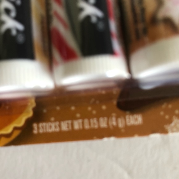 CHAP STICK LIMITED EDITION PACK OF 3 LIP B… - Picture 4 of 8